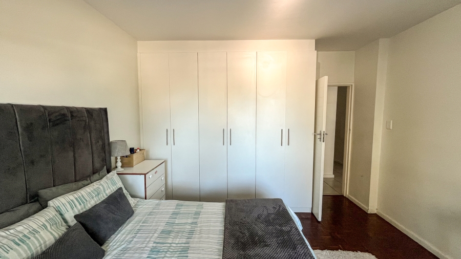 2 Bedroom Property for Sale in Wynberg Western Cape
